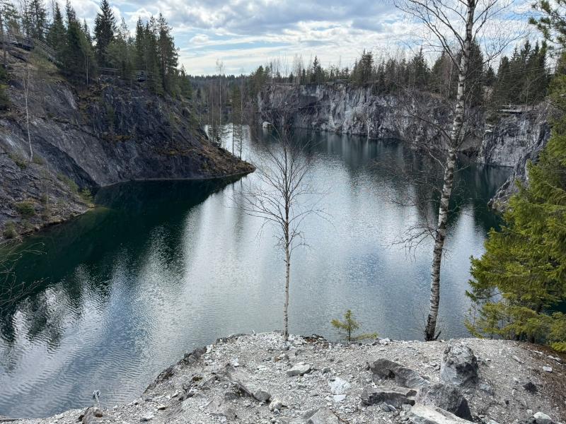 Компания «Алюминстрой» организовала незабываемую корпоративную поездку в Карелию.